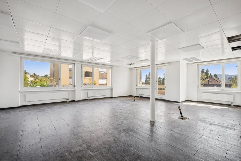 Bureau de 56m²