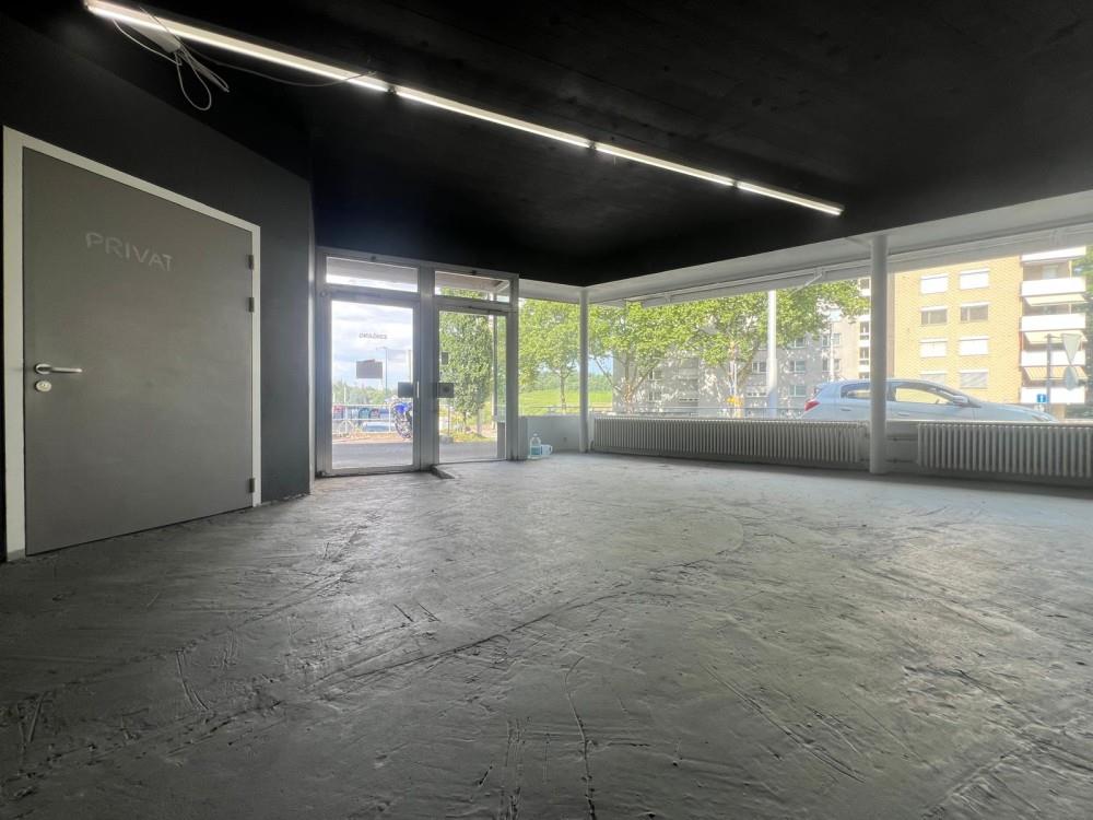 Magasin de 400m²