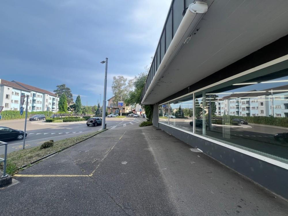 Magasin de 400m²