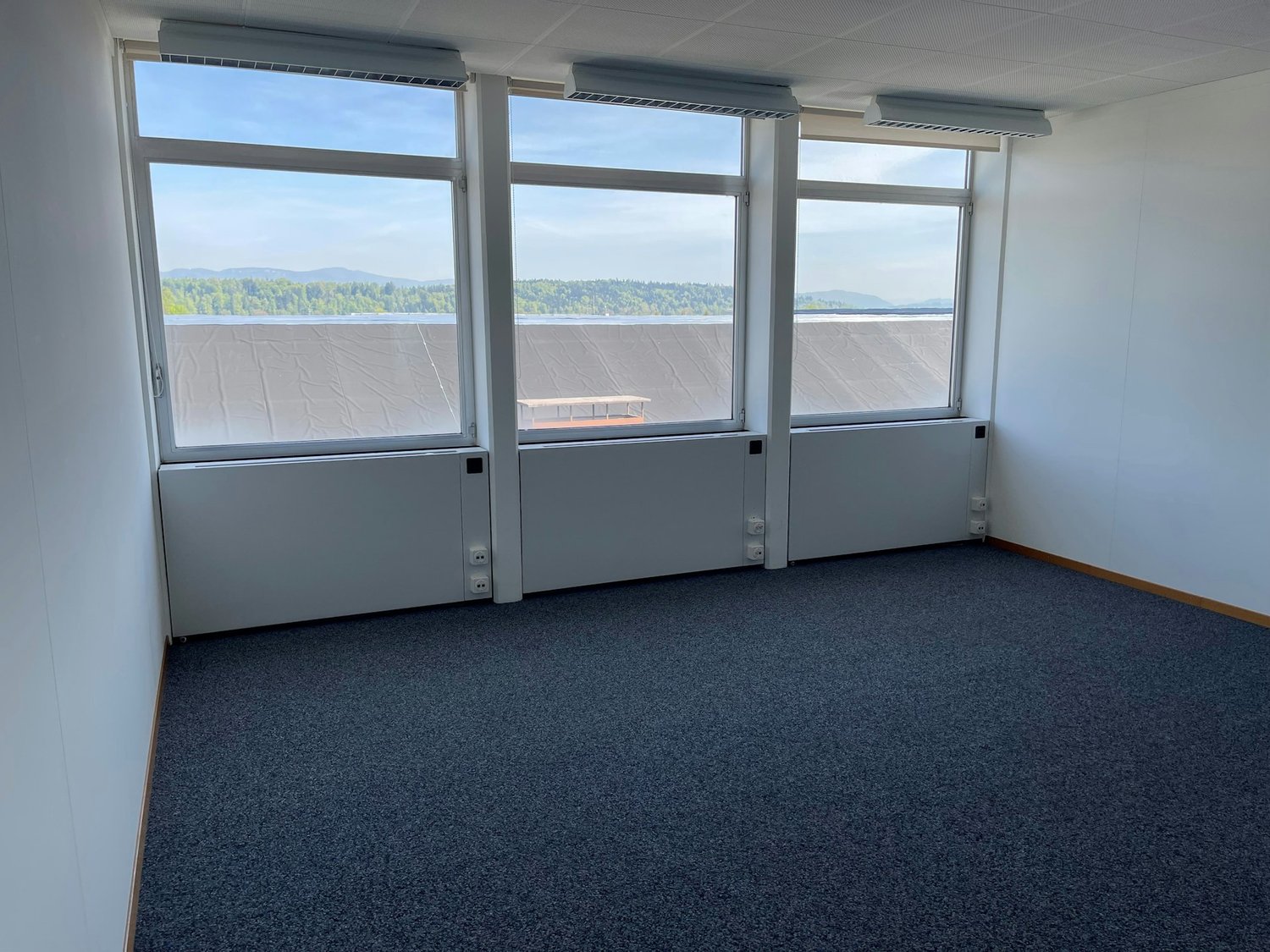 30m² bureau, photo 1 sur 8