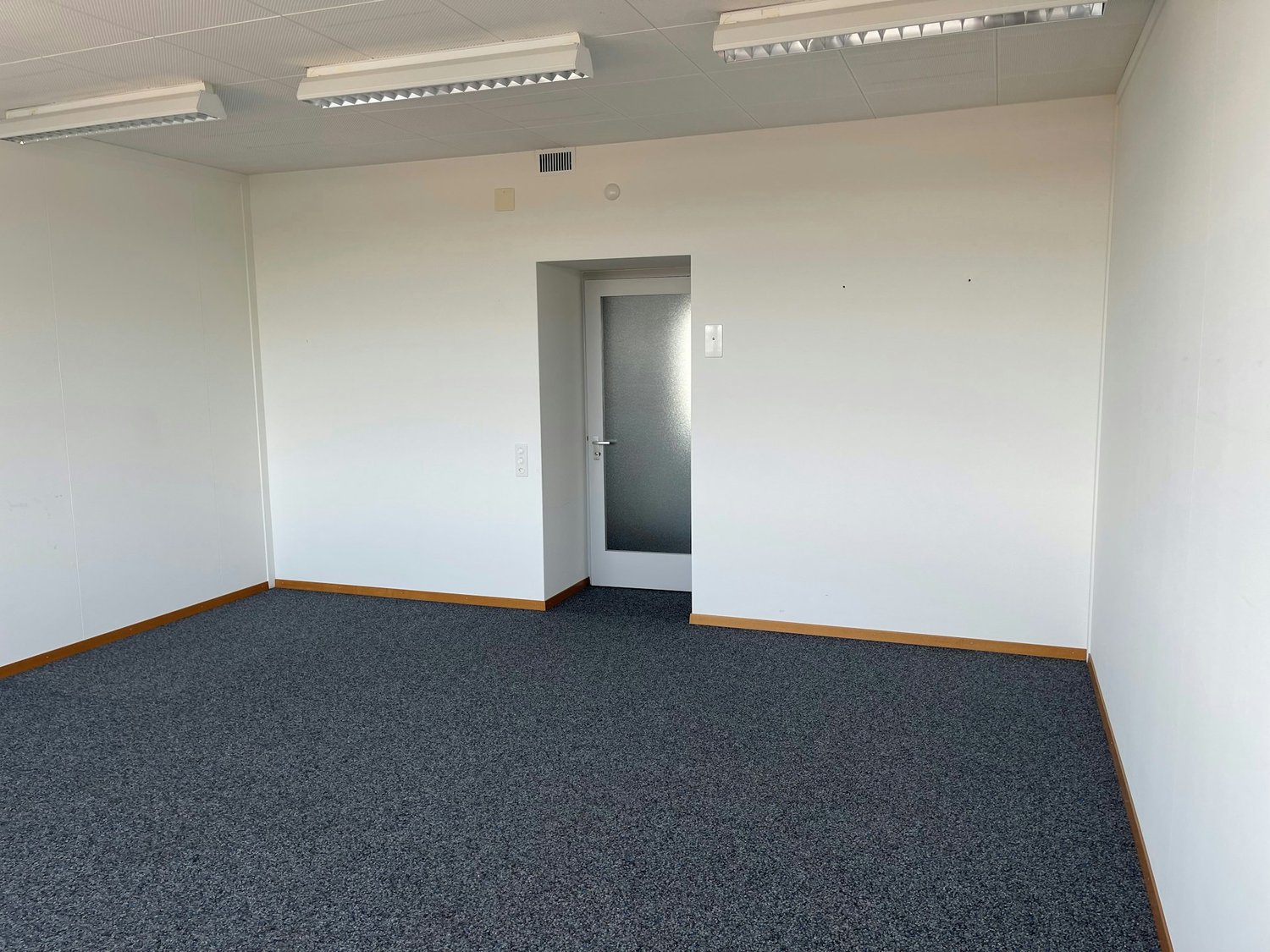 30m² bureau, photo 2 sur 8