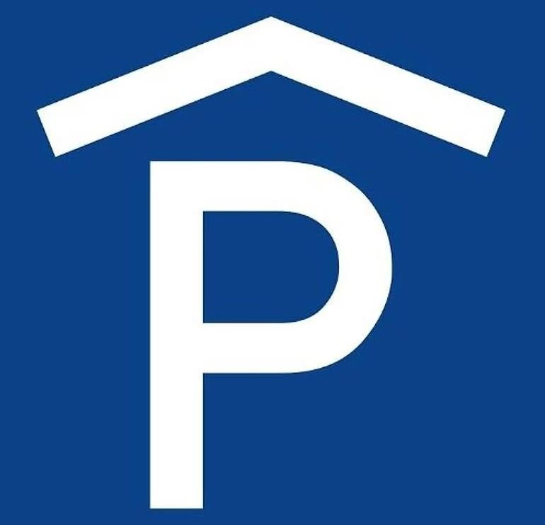 Place souterraine de 13m²