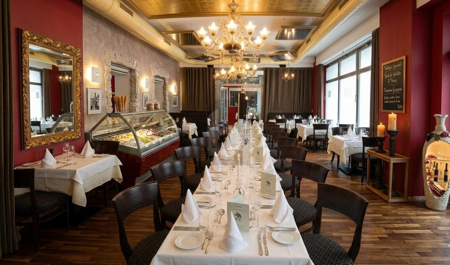 278m² restaurant, photo 2 sur 3