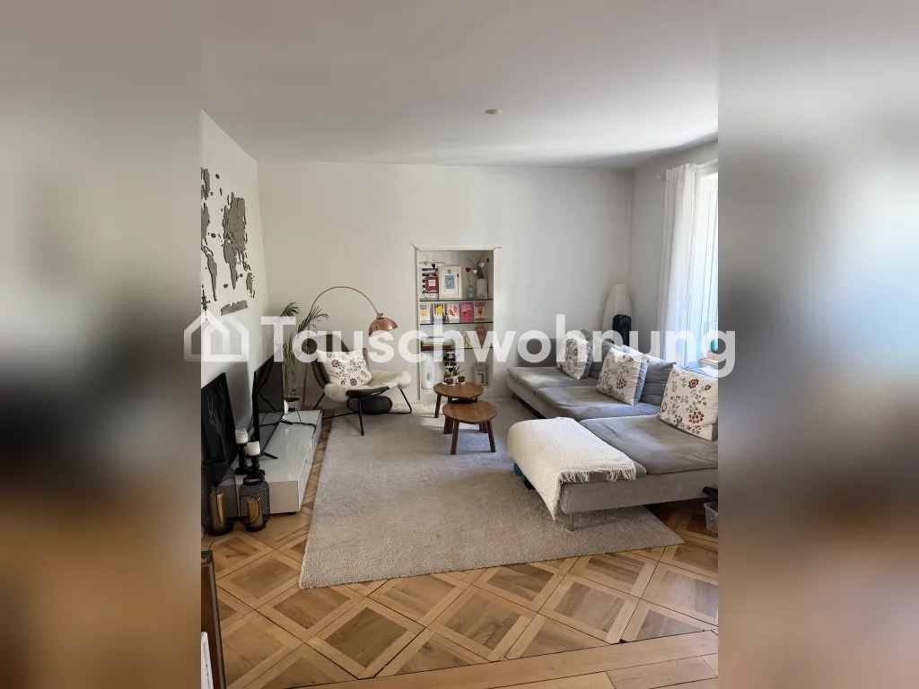 Échange mon appartement chaleureux de 3,5 pièces dans le Kreis 8 de Zurich contre un appartement plus grand avec au moins 4 pièces ! Mon appartement offre 80 m² de surface habitable et coûte 3500 CHF charges comprises. Discutons-en et nous trouverons peut-être le match parfait pour un échange !, photo 1 sur 6