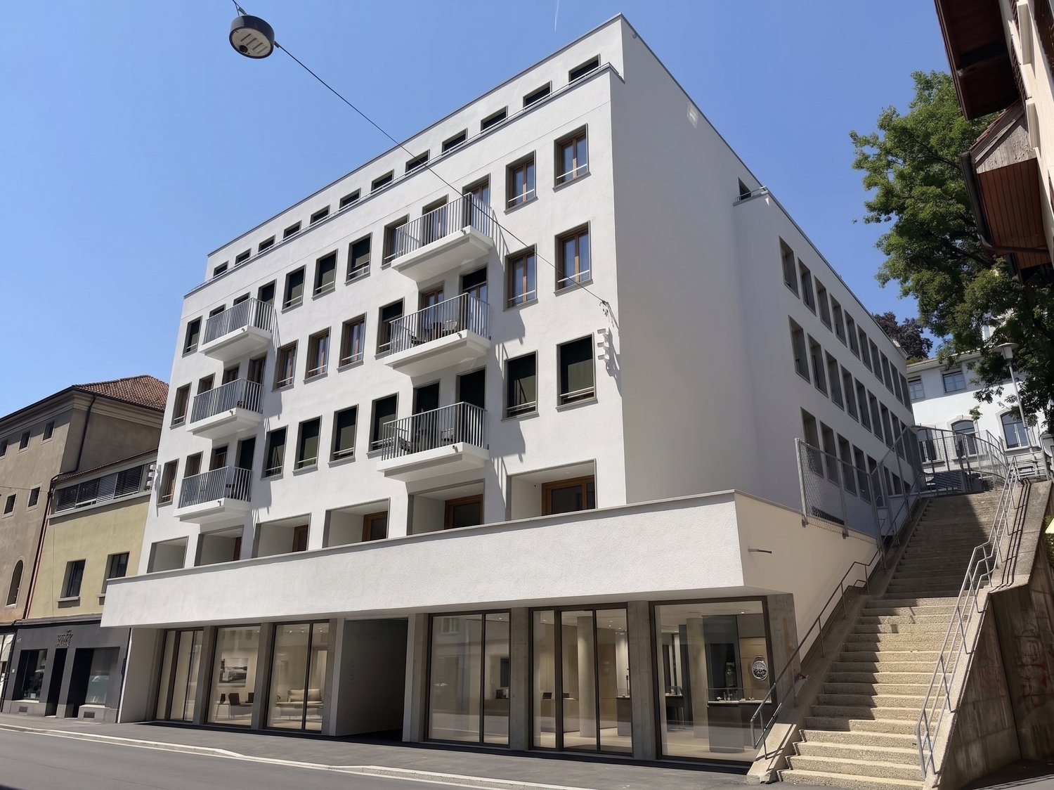 Commerce de 1017m²