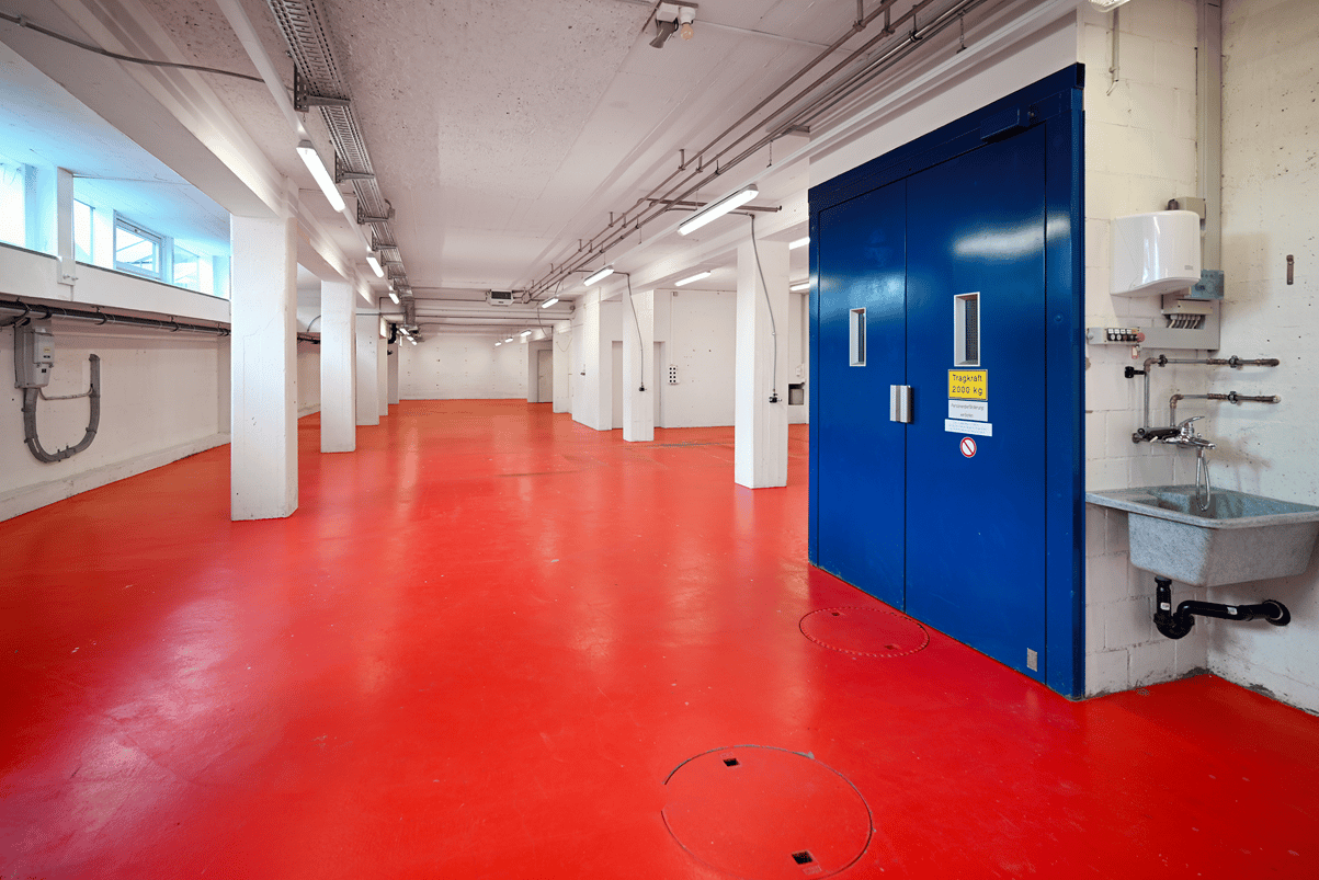 654m² commercial, photo 6 sur 8