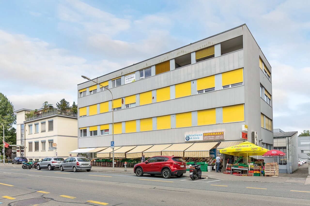 65m² office