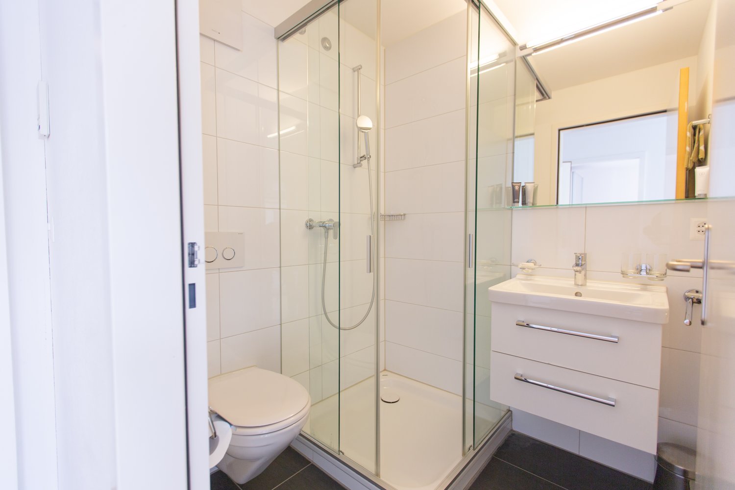 2 pièces appartement meublé, photo 4 sur 6