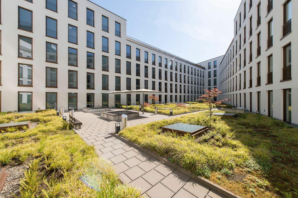 1500m² de bureaux