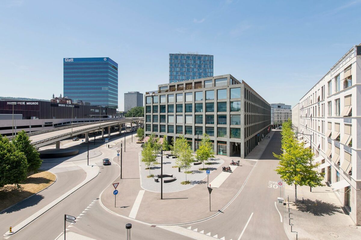 1500m² de bureaux