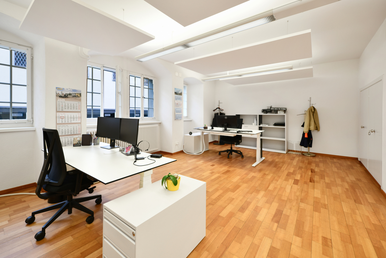 56m² shop, photo 2 sur 4