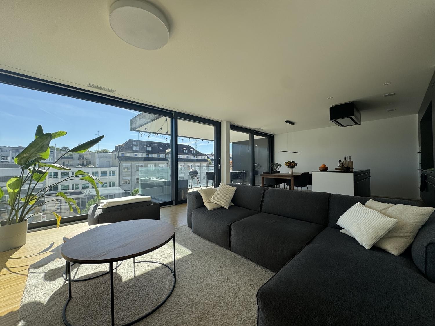 Appartement de 4 pièces, photo 1 sur 10
