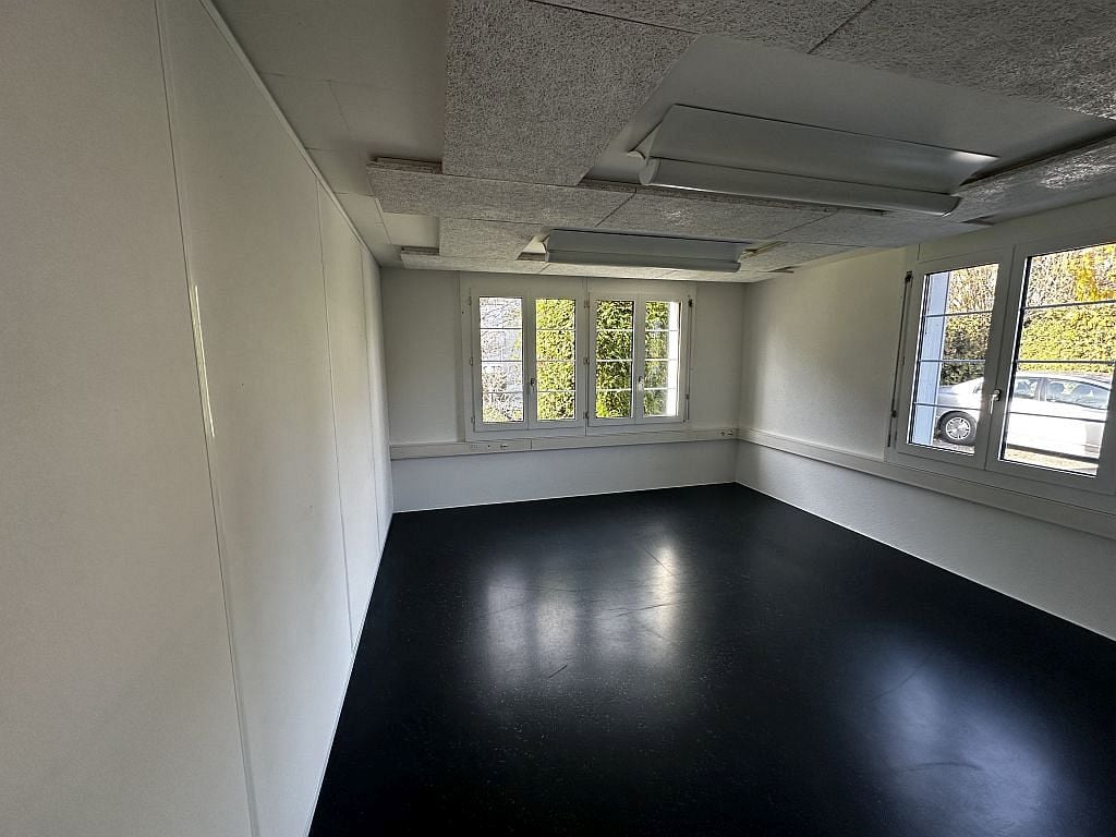 143m² commercial, photo 8 sur 10