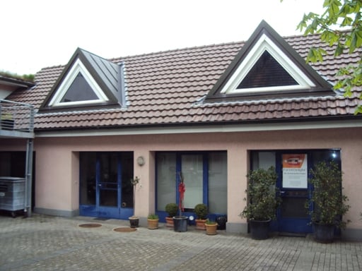 143m² commercial, photo 1 sur 10