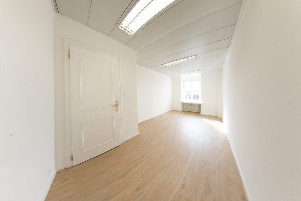Bureau de 76m²