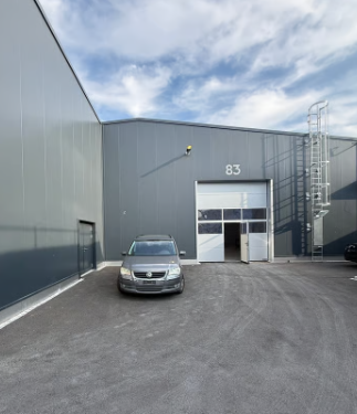 408m² commercial, photo 2 sur 2