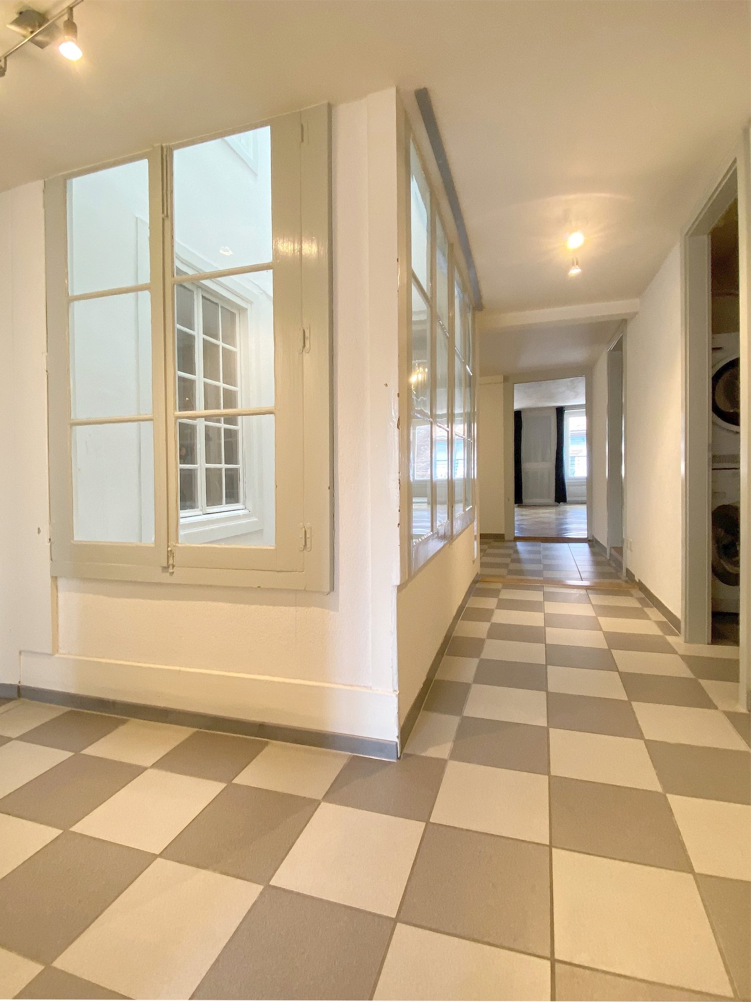 3 rooms apartment, photo 1 sur 7