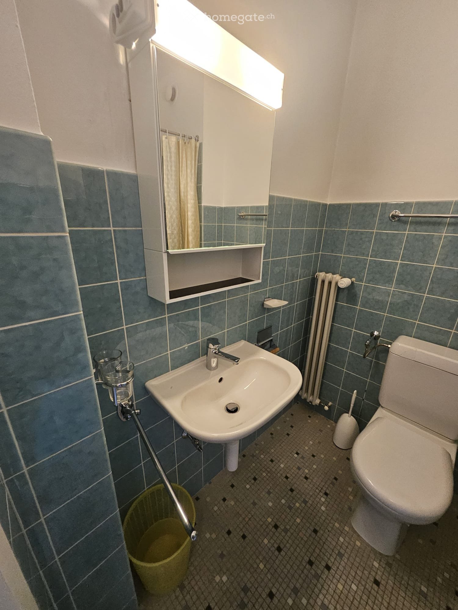 1 room single room