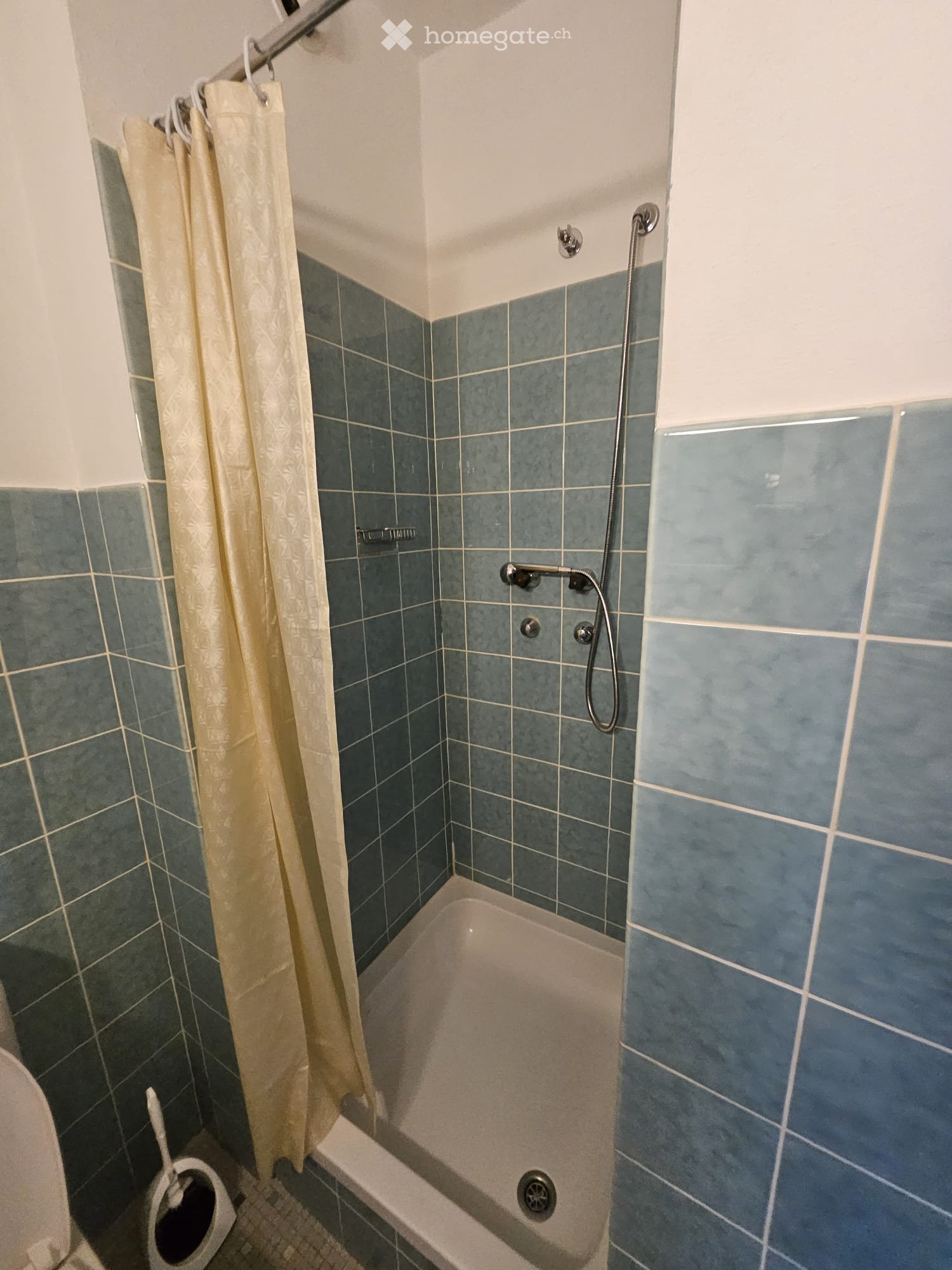 1 room single room