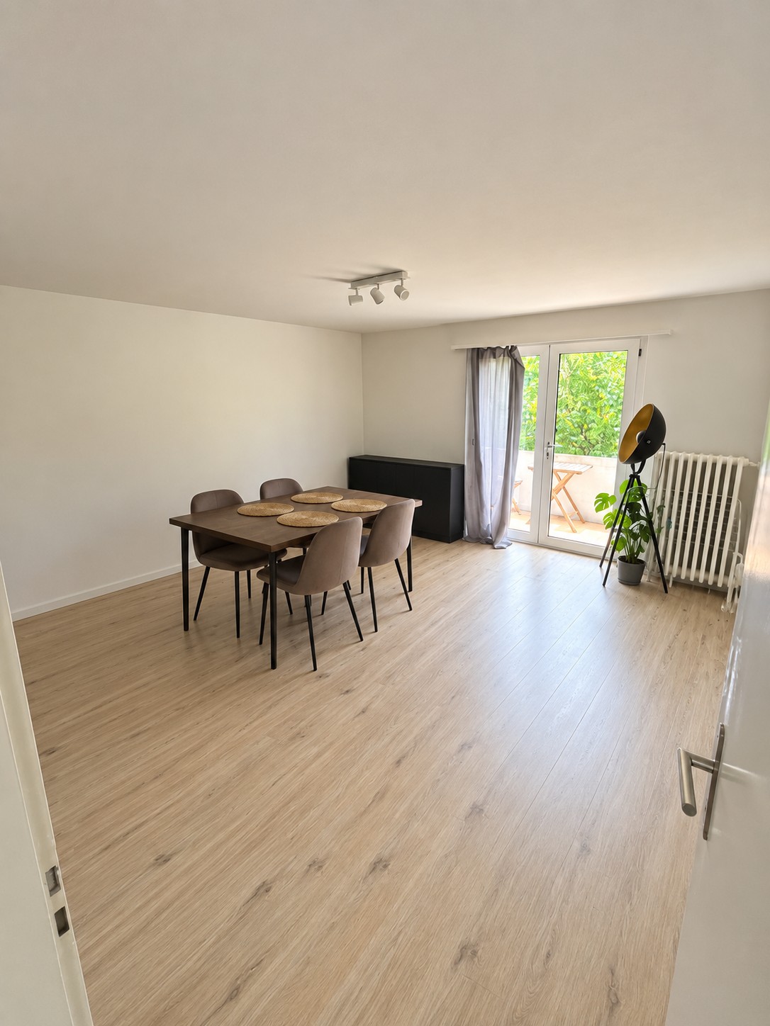 Chambre en colocation, photo 1 sur 8