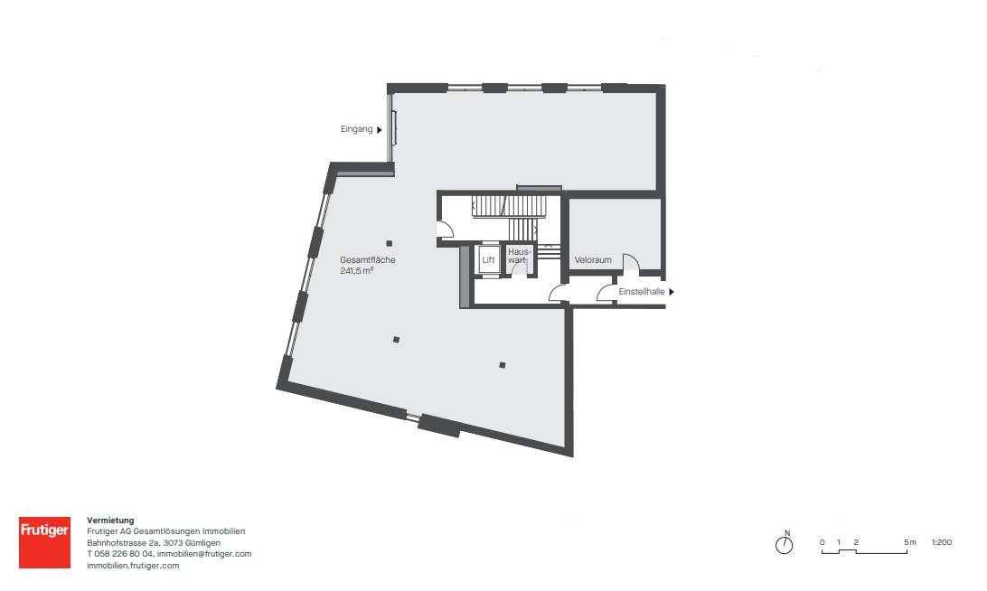 241m² commercial