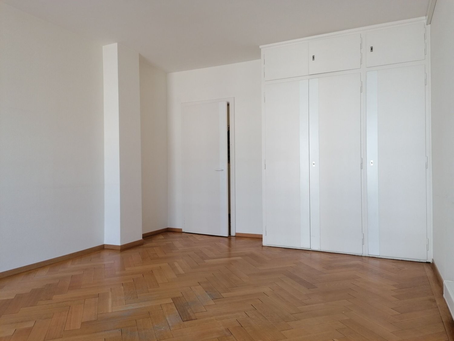238m² office, photo 3 sur 9