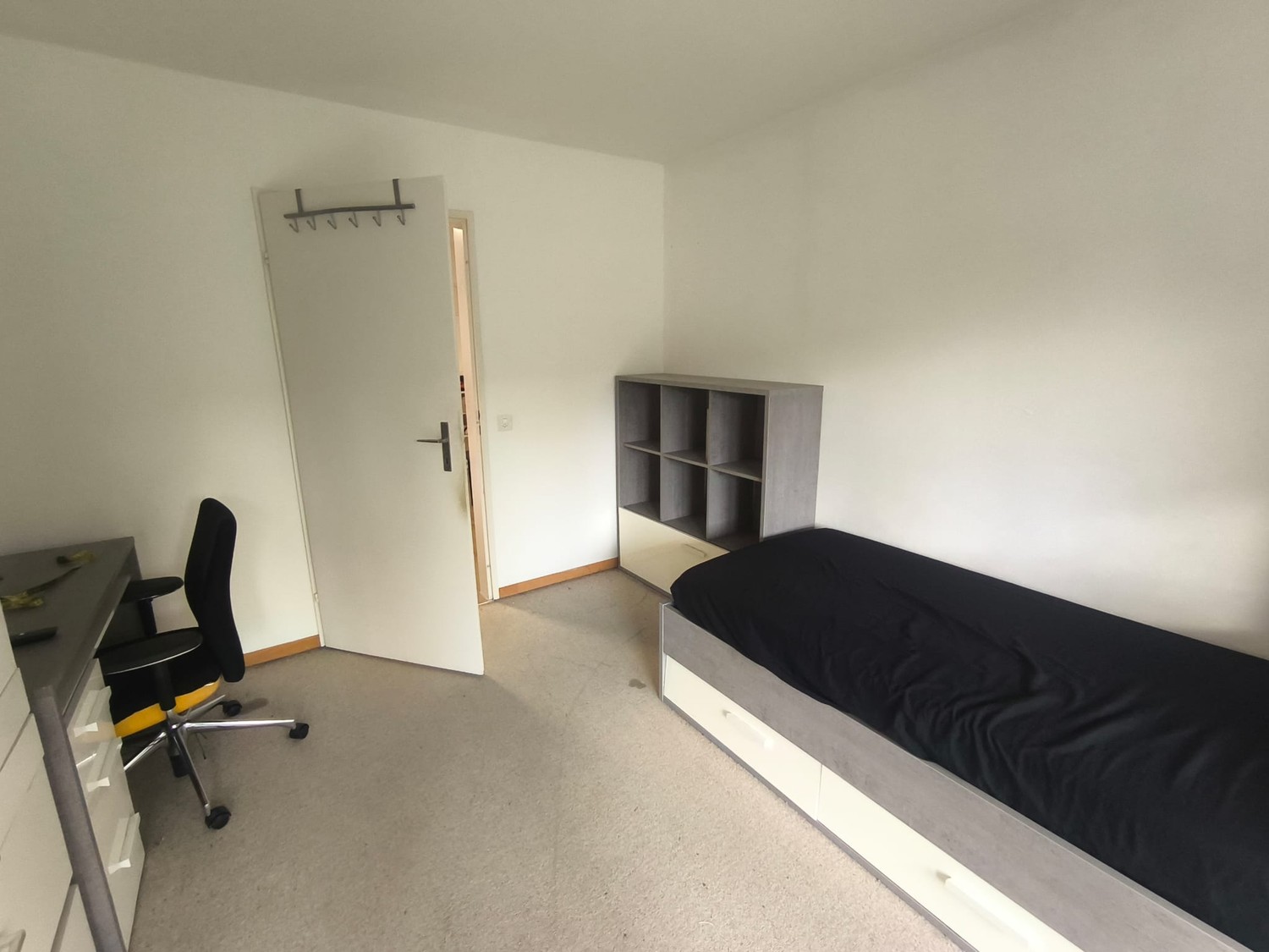 Chambre en colocation, photo 3 sur 4