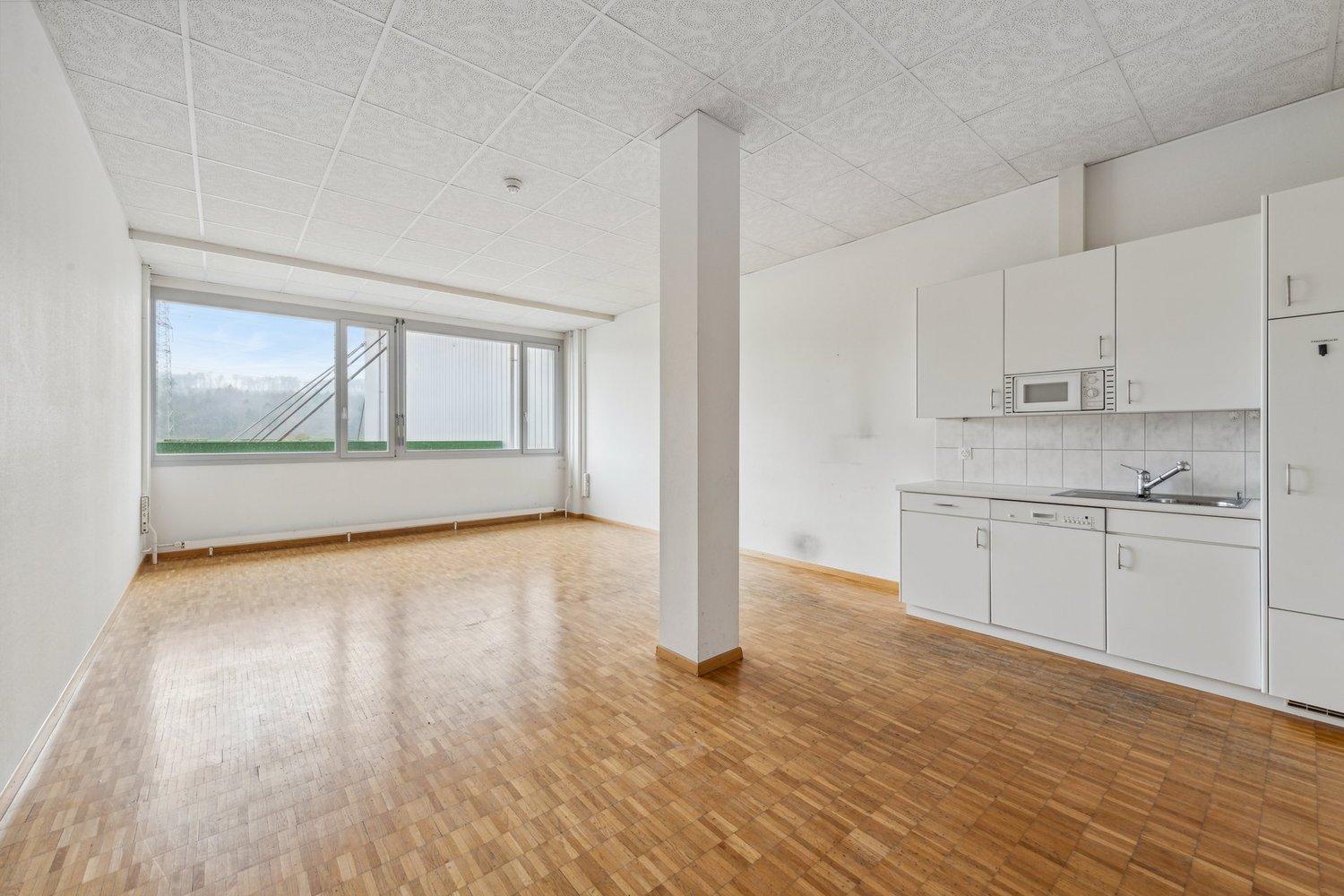 494m² bureau, photo 3 sur 7