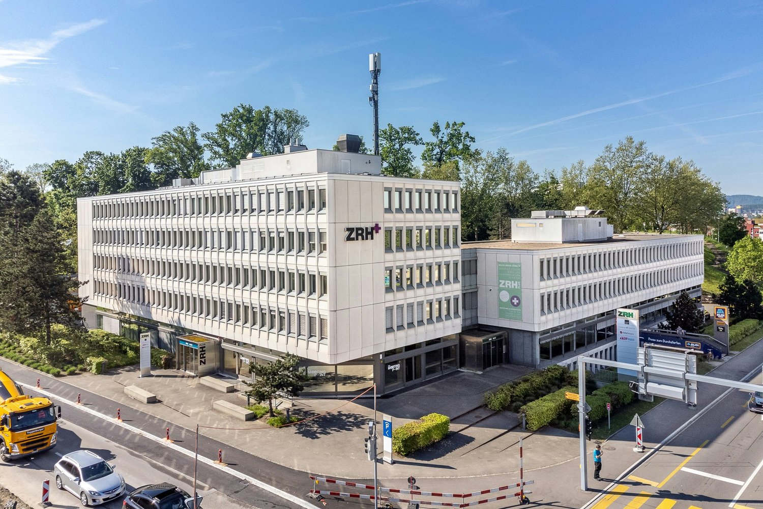 316m² bureau