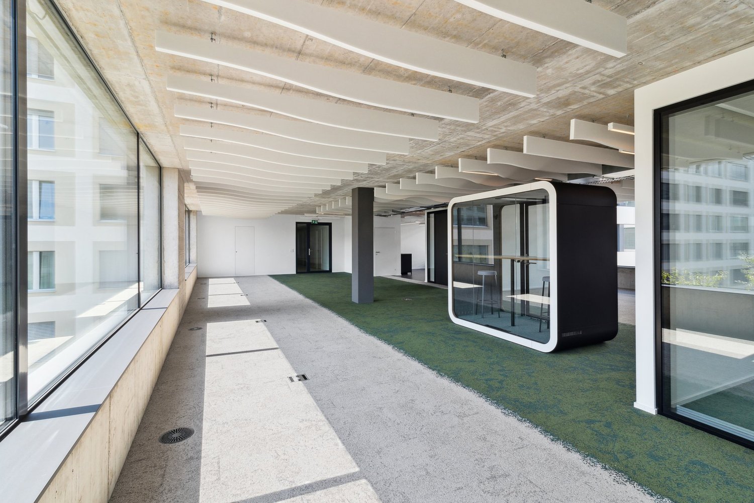 251m² bureau, photo 6 sur 10