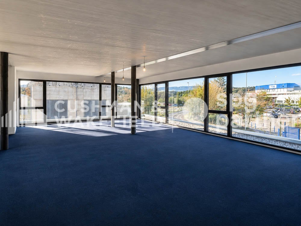 150m² office