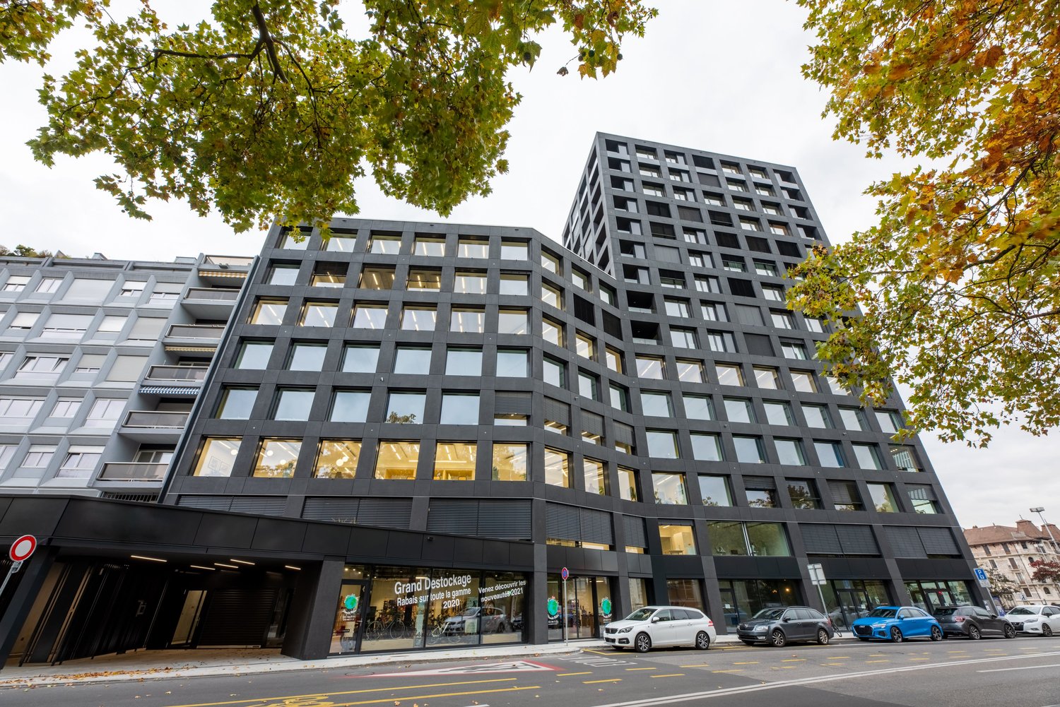 50m² office, photo 1 sur 10