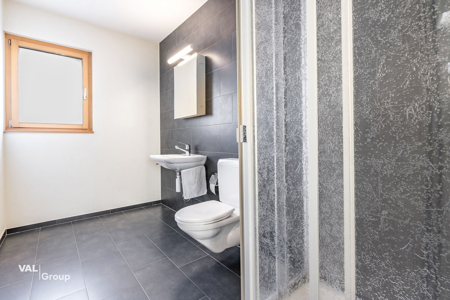 Bureau de 150m², photo 10 sur 10