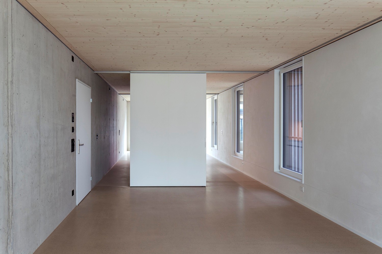 Appartement de 2 ½ pièces, photo 2 sur 5