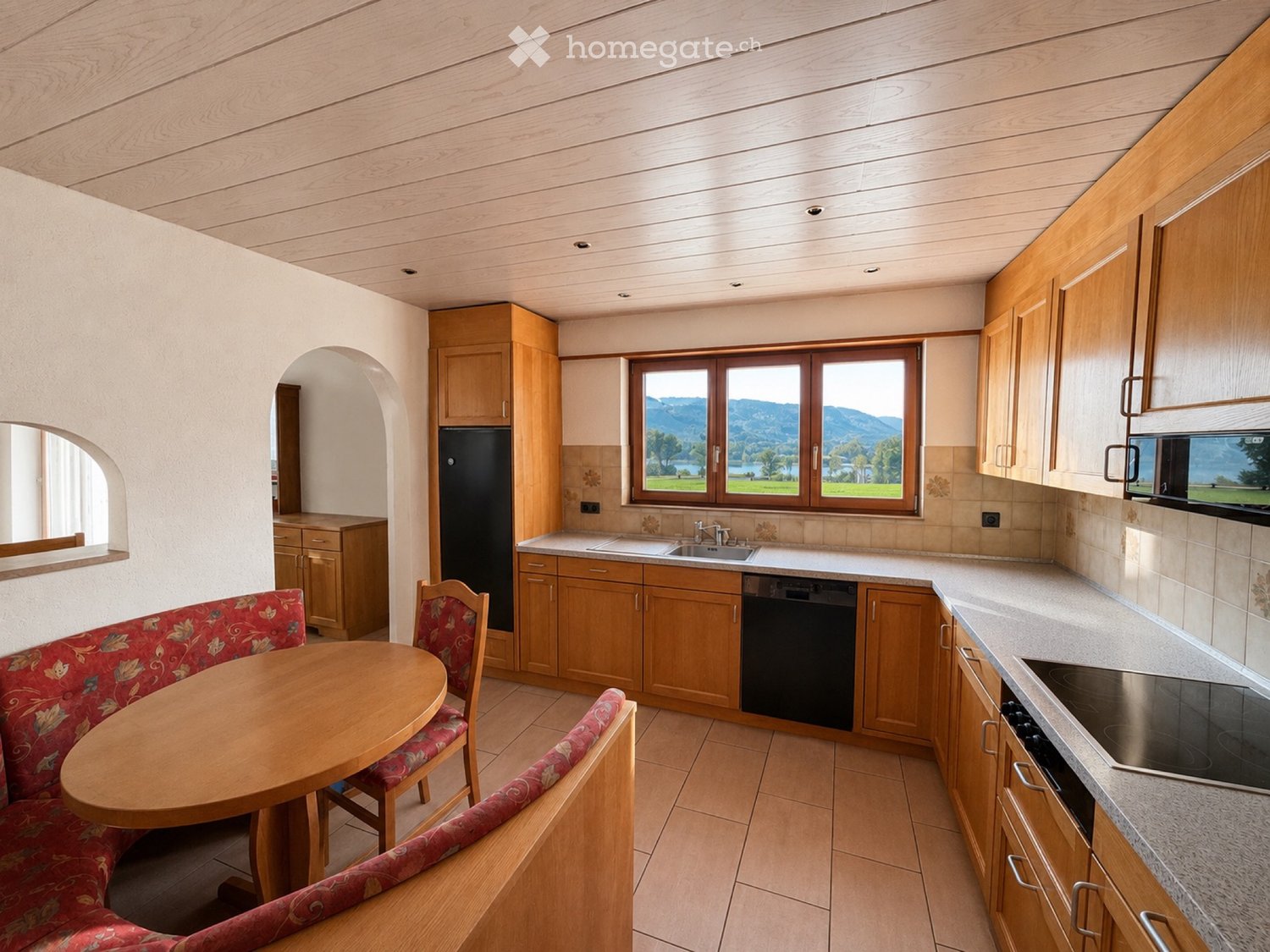 Maison individuelle de 7 pièces, photo 3 sur 5