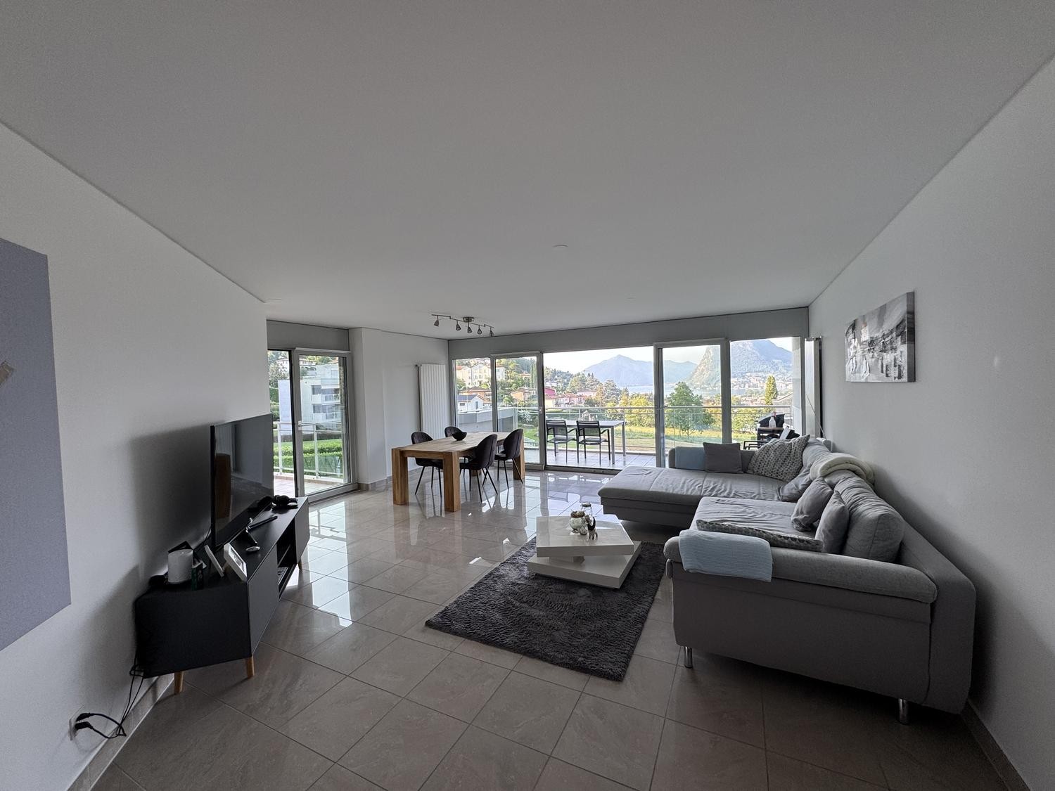 Appartement de 2 ½ pièces, photo 1 sur 5