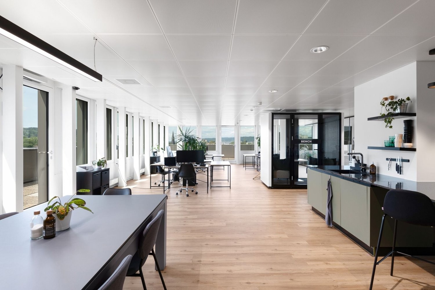 1839m² bureau