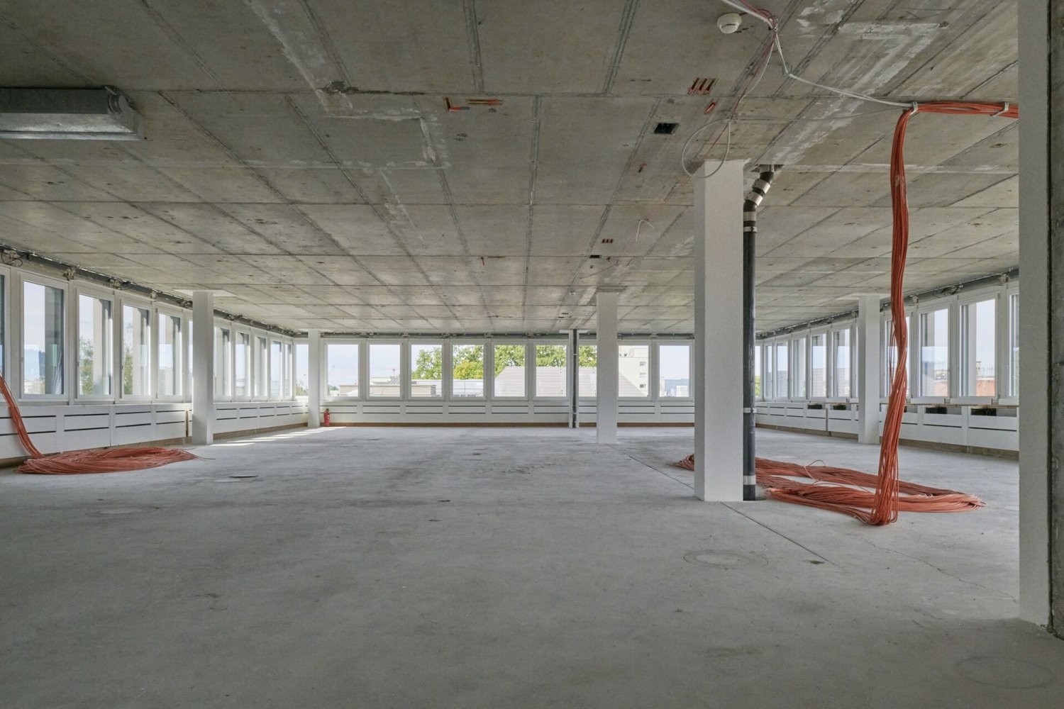 1839m² bureau