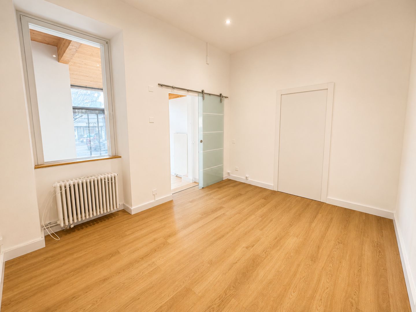 46m² commercial