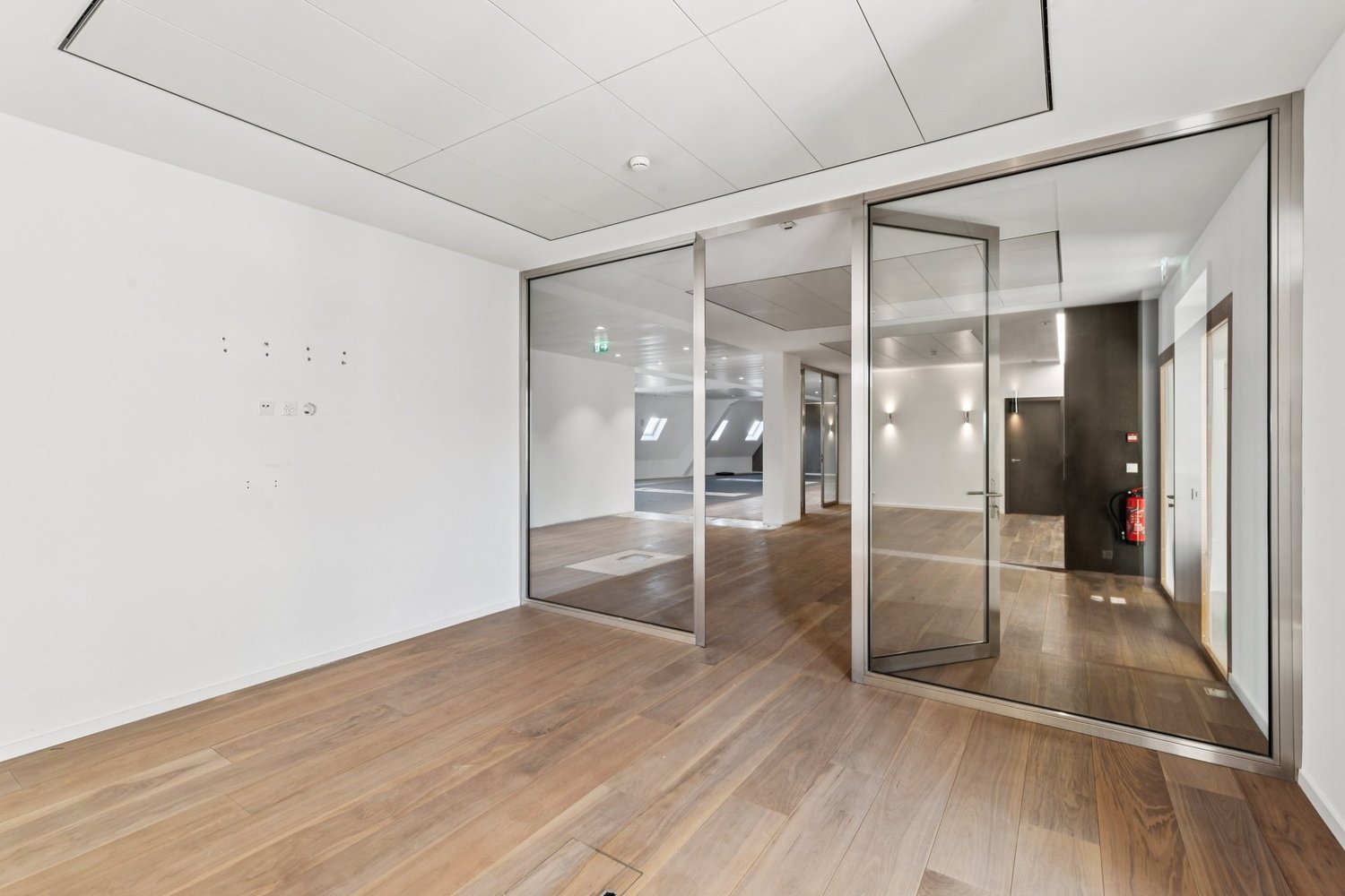 337m² office, photo 7 sur 9