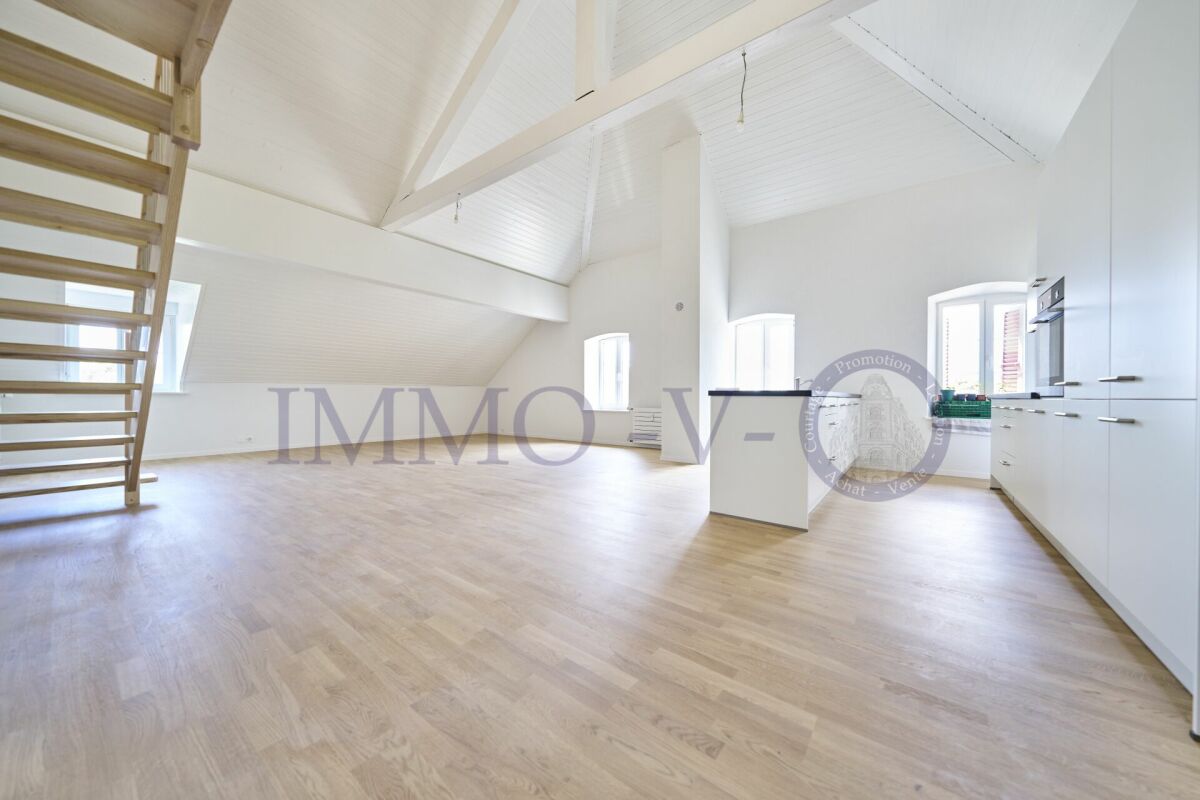 5 rooms attic flat, photo 2 sur 10