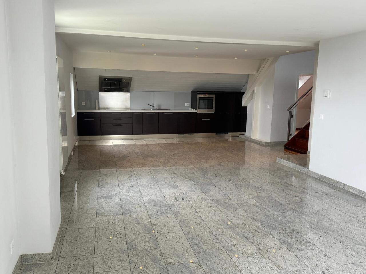 3 rooms apartment, photo 4 sur 9
