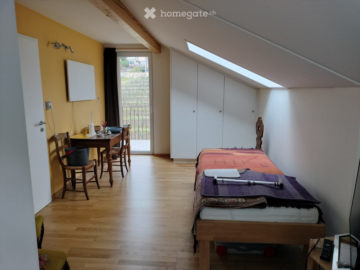 1 room single room