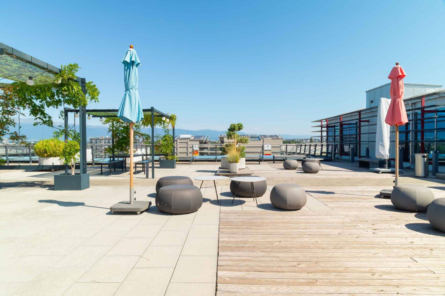 434m² office