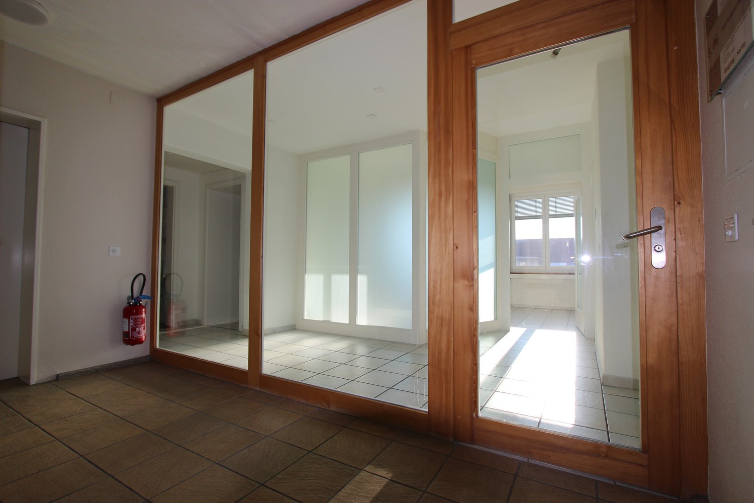 232m² bureau