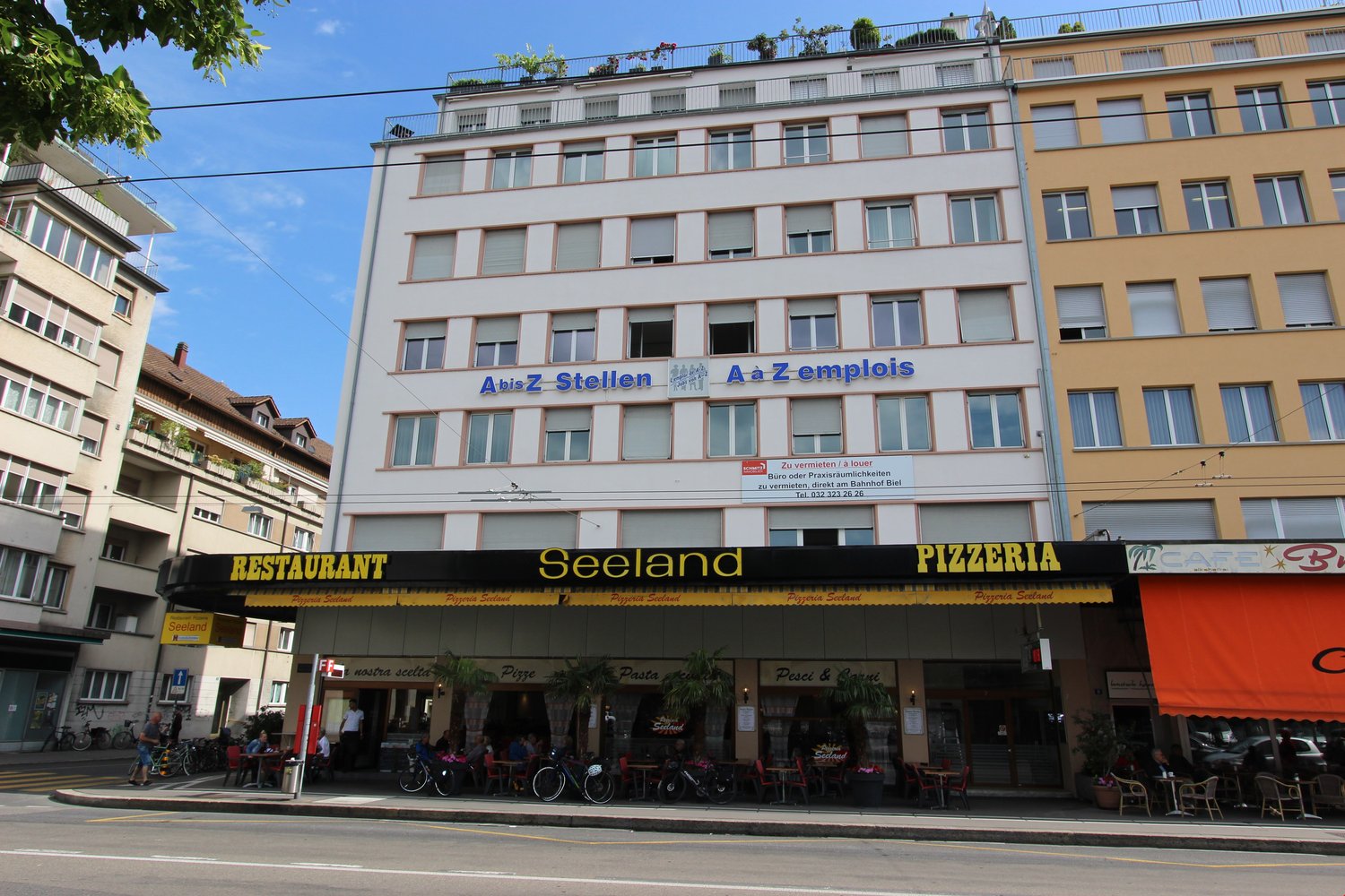 232m² bureau
