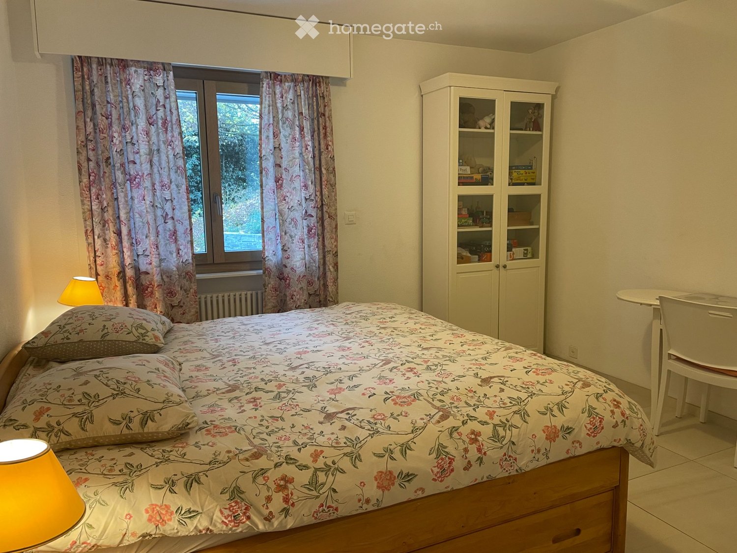 1 room single room