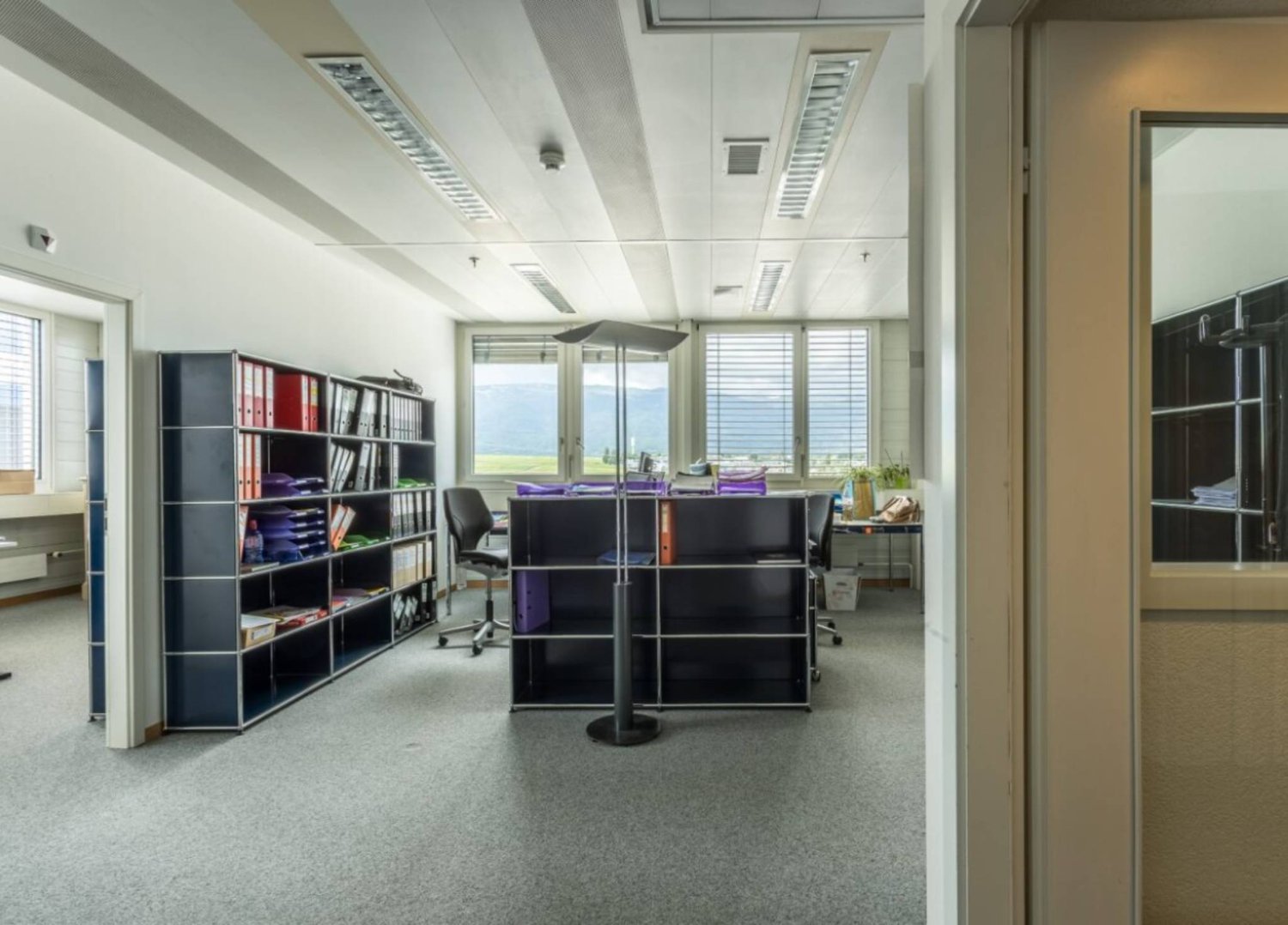 130m² office, photo 3 sur 5