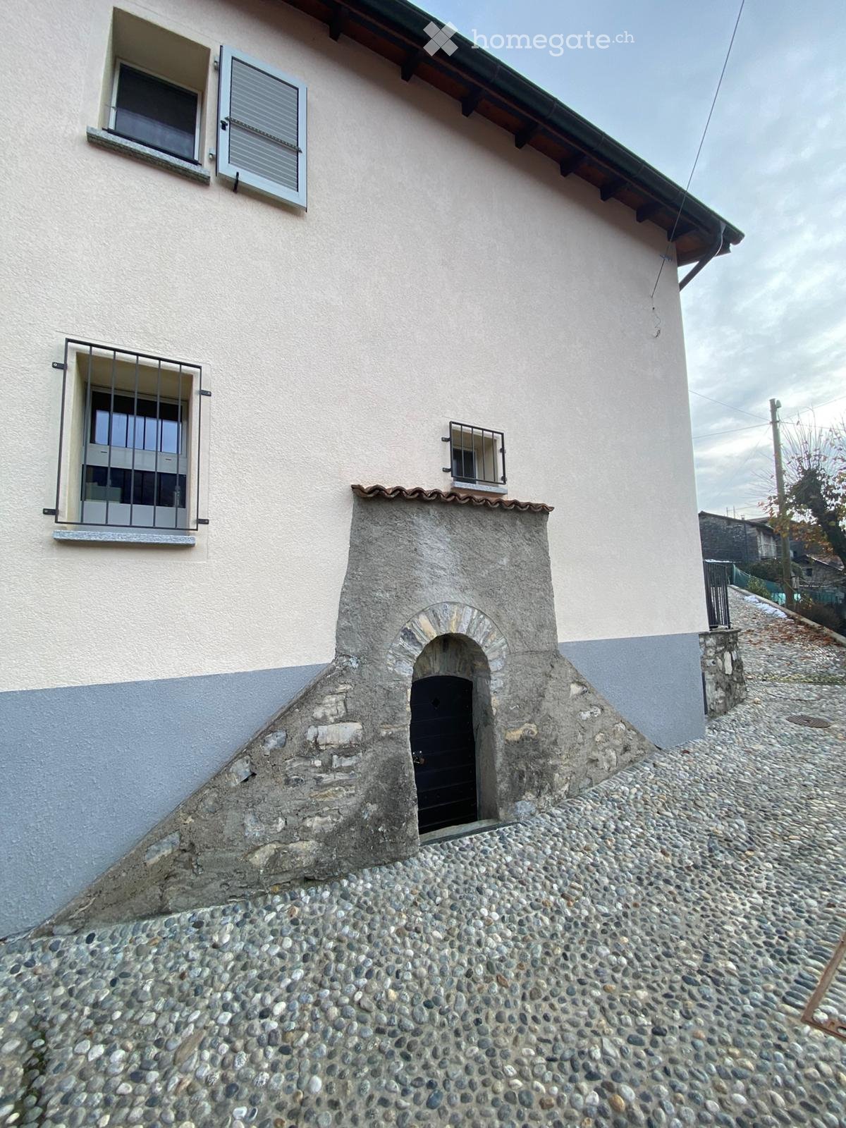 5 pièces maison individuelle, photo 2 sur 4