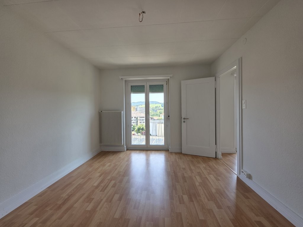 4-Zimmer-Wohnung